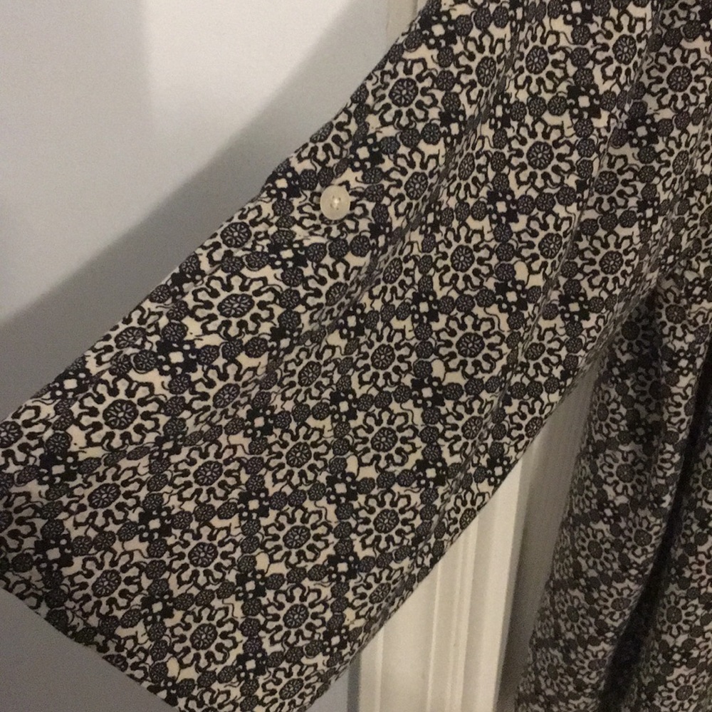 Blouse - Picture 7 of 8